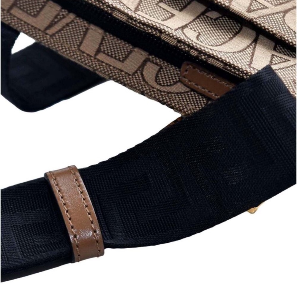 Versace La Medusa Tan Crossbody Bag NWT and Dust Bag Retails: $850 - Picture 5 of 8
